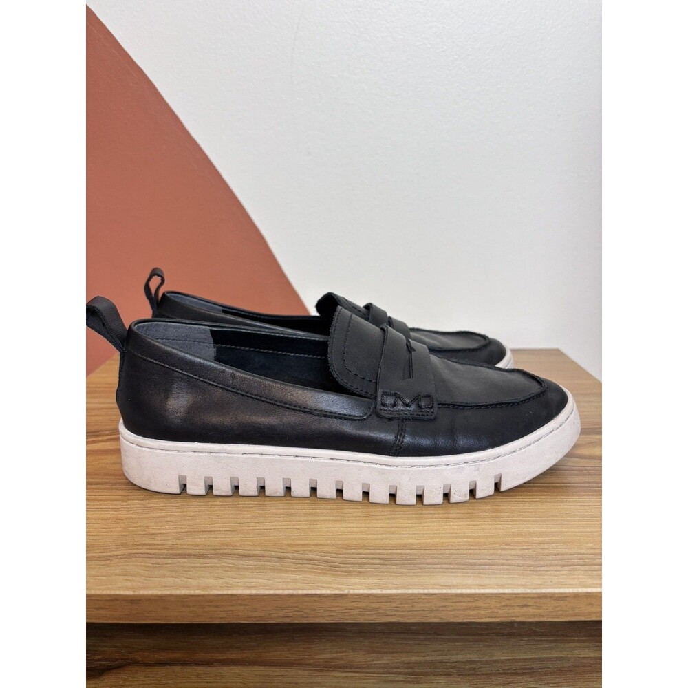 Vionic Uptown Black Leather Loafer Women’s 6 Comfort Shoes Arch Support Slip On
